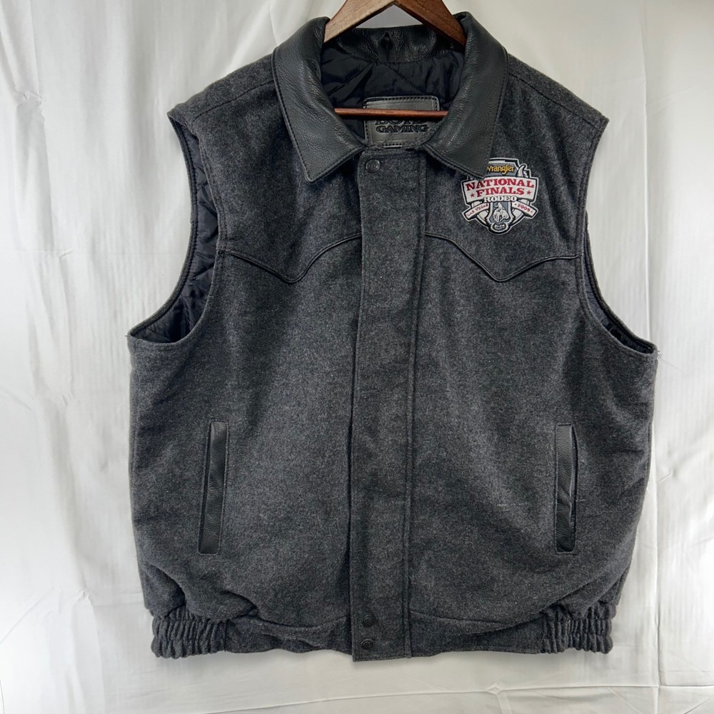 Boyd Gaming NFR Rodeo Vest Mens XXL Gray Wool Leather Trim 2009 Wrangler NFR